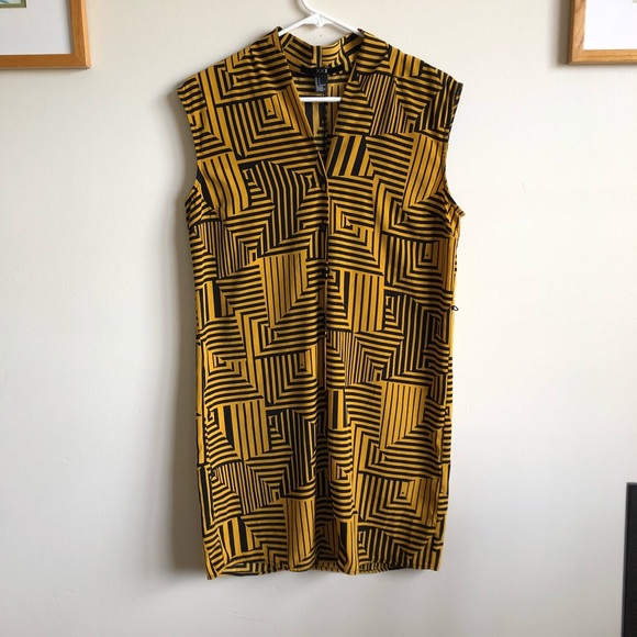 Forever 21 Dresses & Skirts - F21 Print Button Up Dress Size S